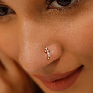 Gold Diamond Nose Pin