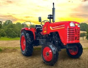 Tractors in Speciality Crops: How They’re Used for Small-Scale or Niche Farming